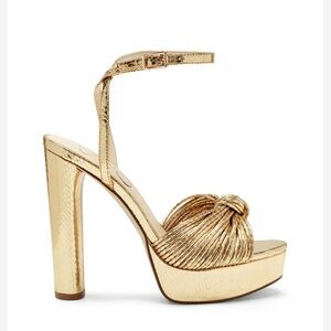 Jessica Simpson Gold Heels